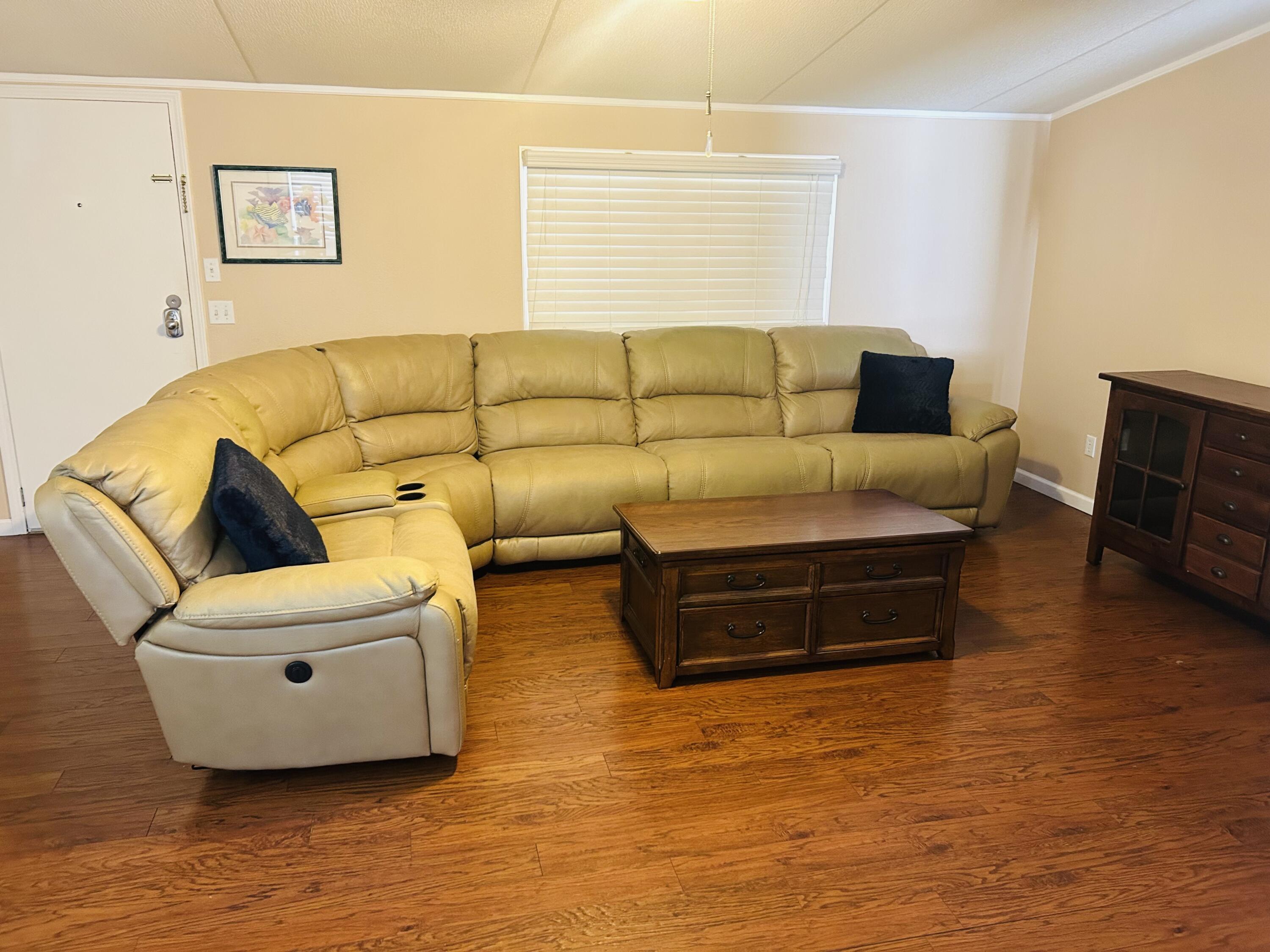 Destin East Mobile Home Park - Residential