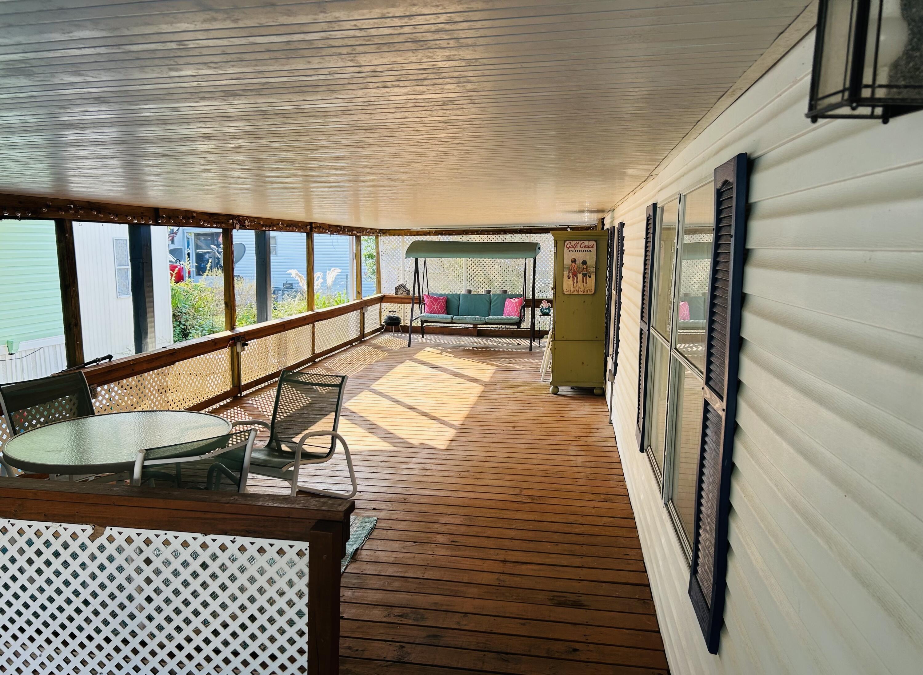 Destin East Mobile Home Park - Residential