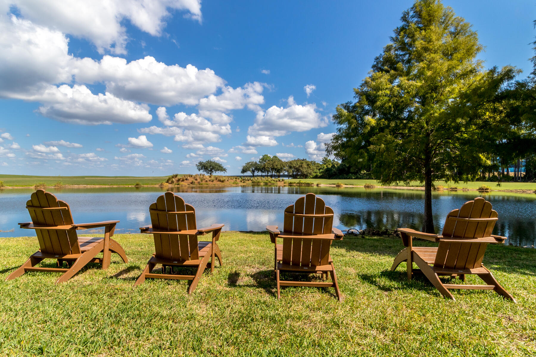 ONE WATER PLACE AT KELLY PLANTATION - Residential