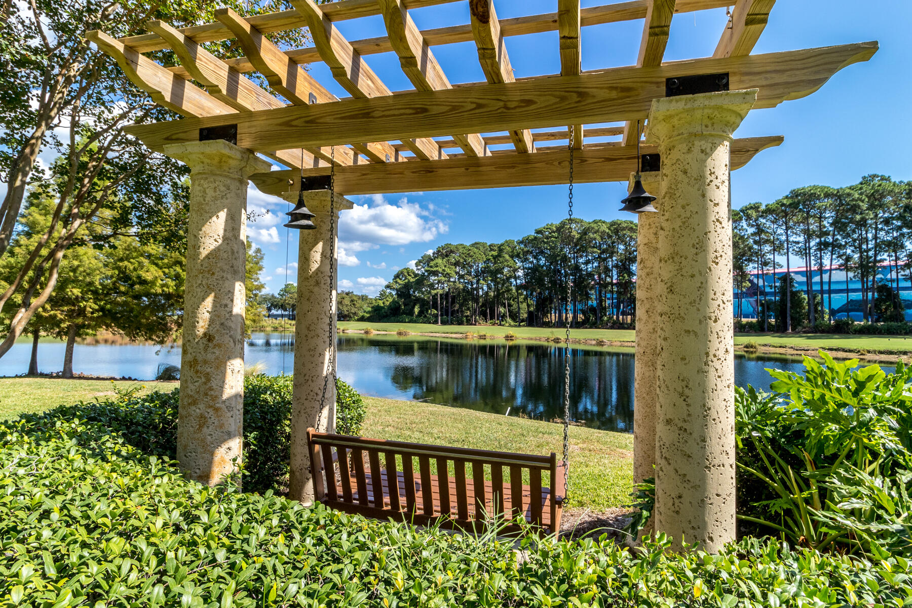 ONE WATER PLACE AT KELLY PLANTATION - Residential