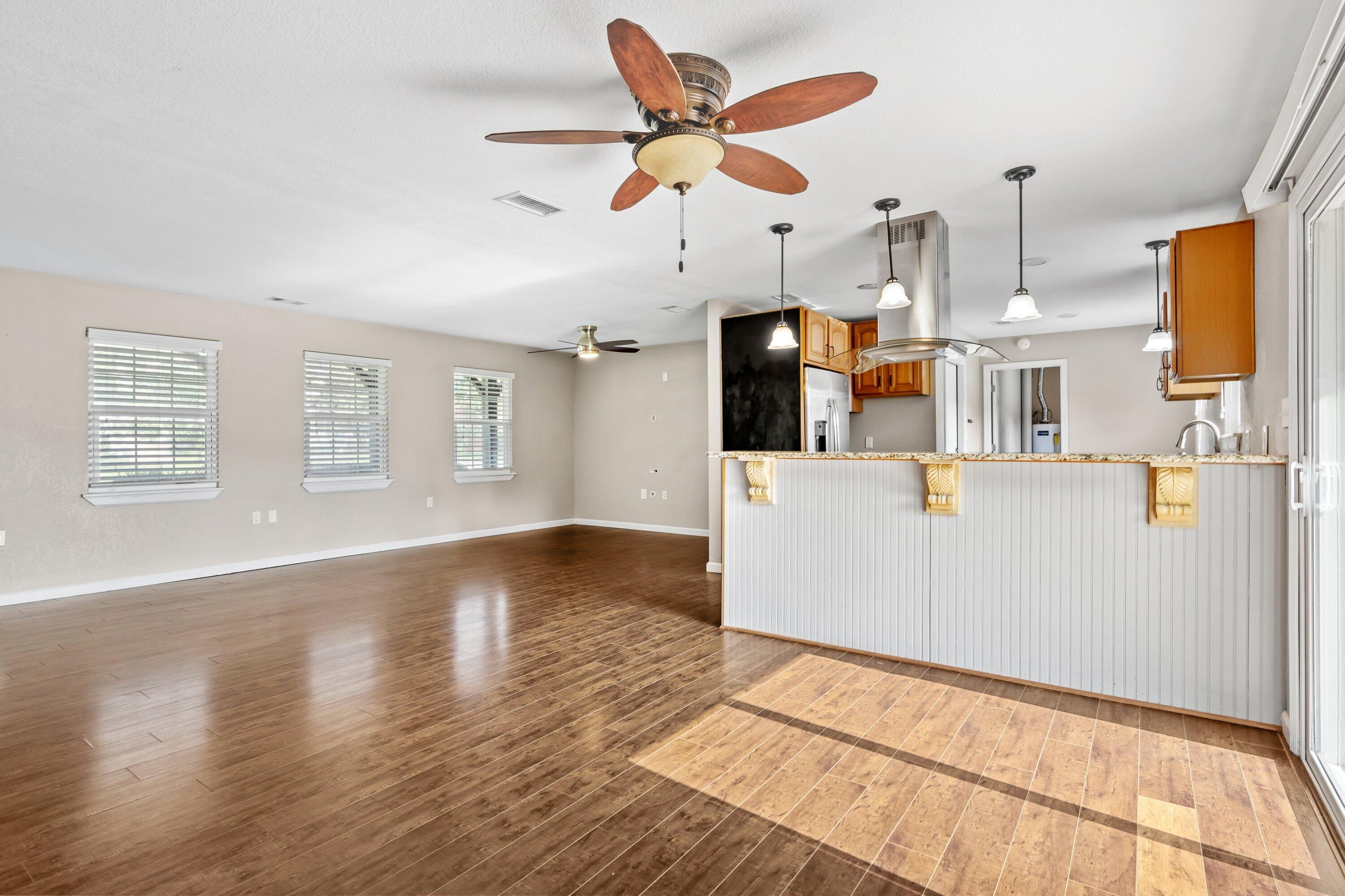 PINEDALE - Residential