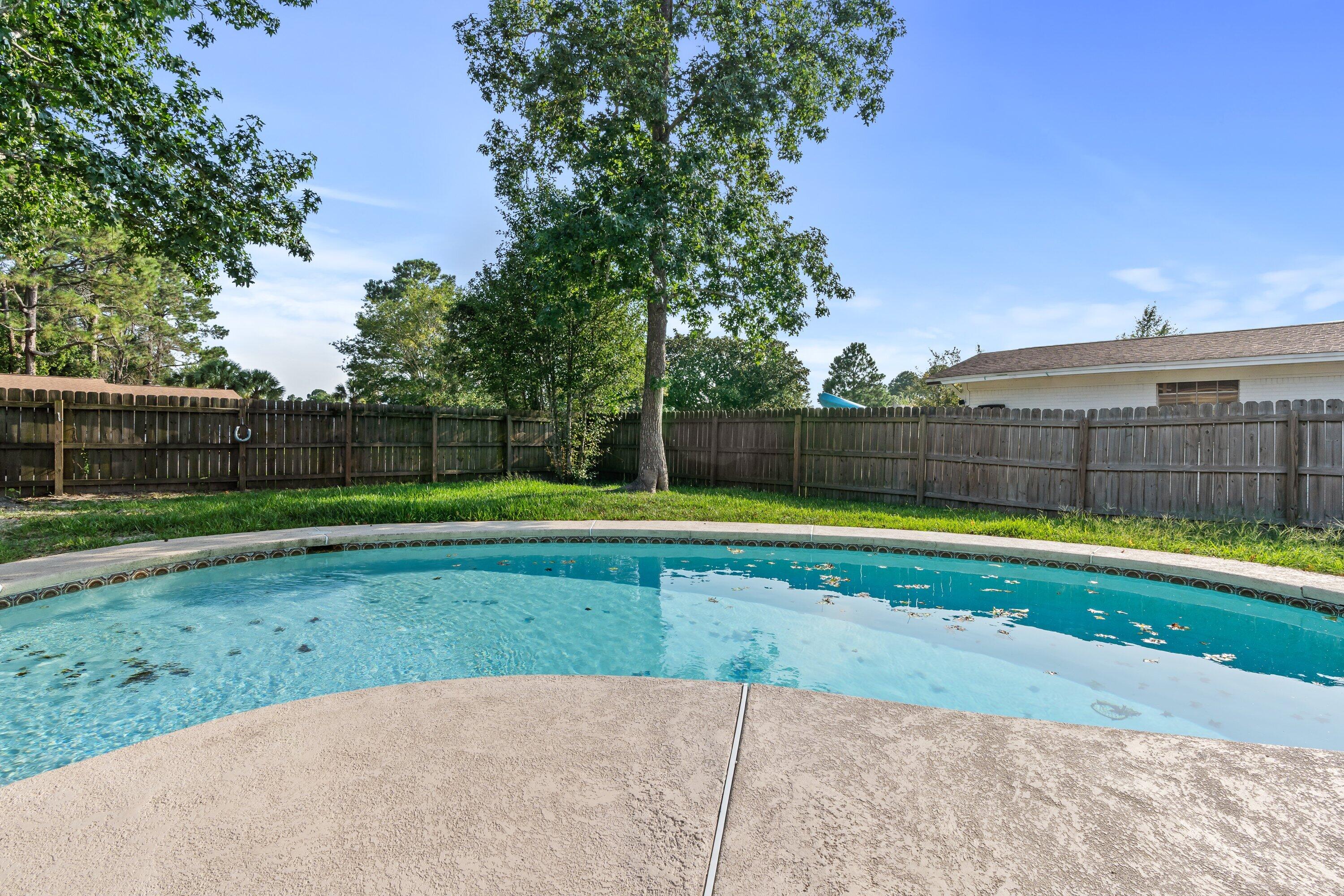 PINEDALE - Residential