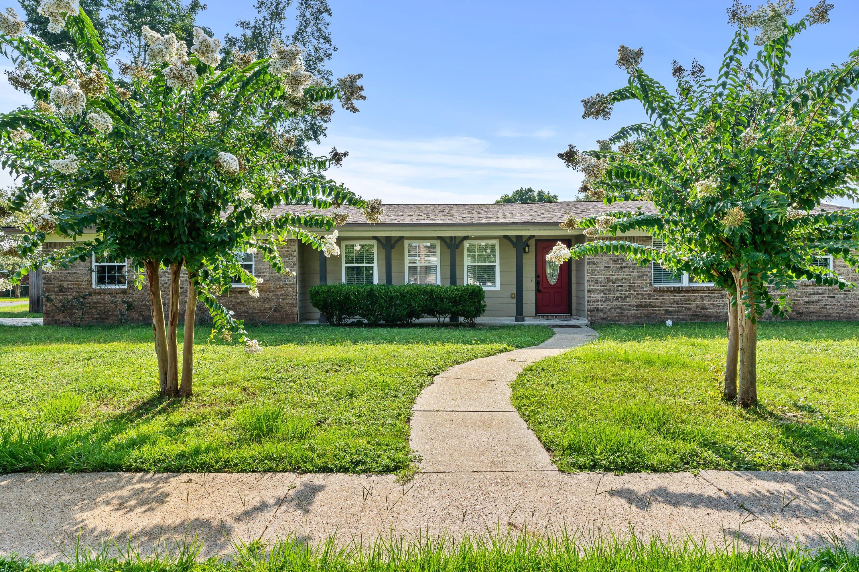 PINEDALE - Residential