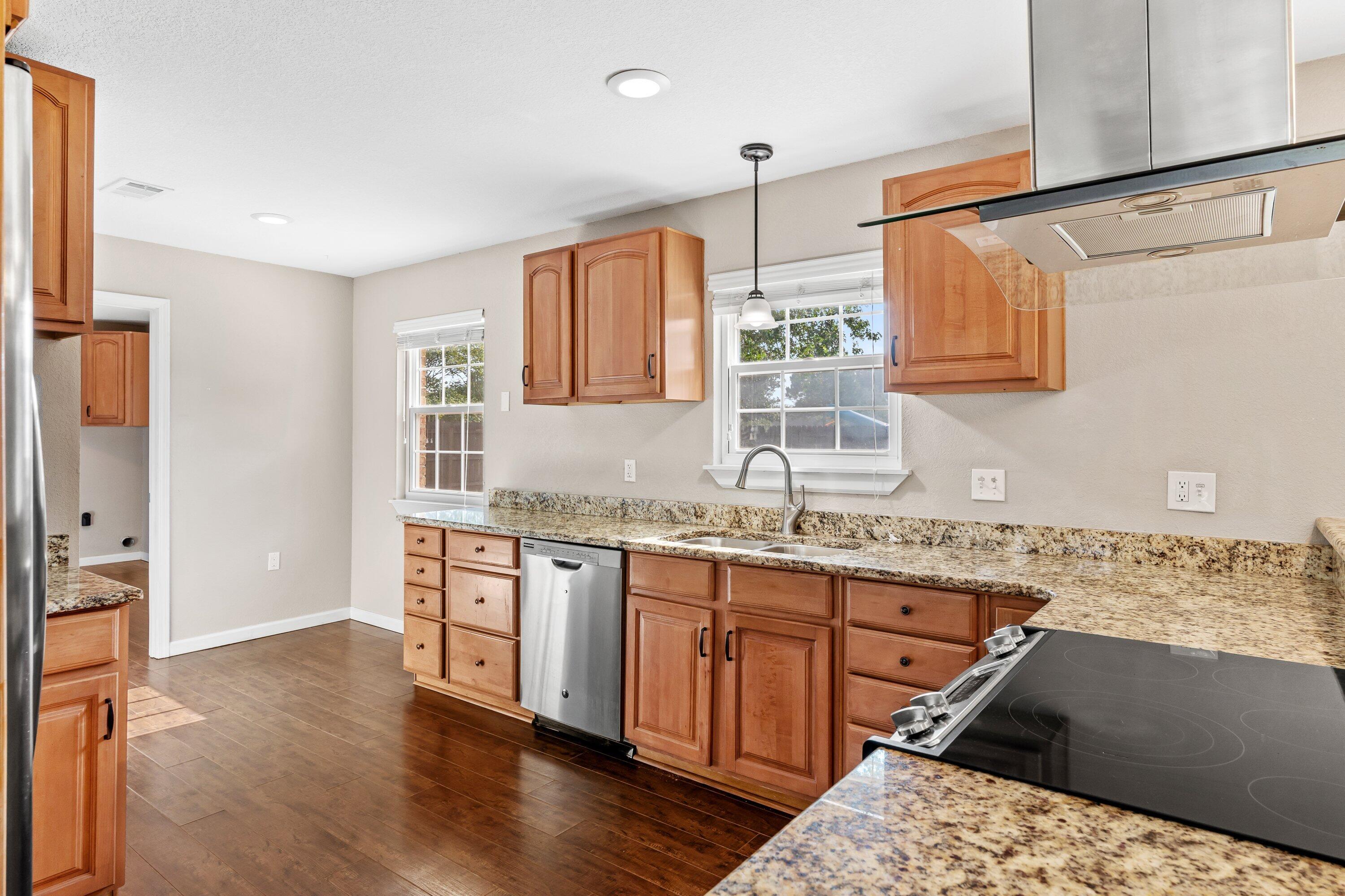 PINEDALE - Residential