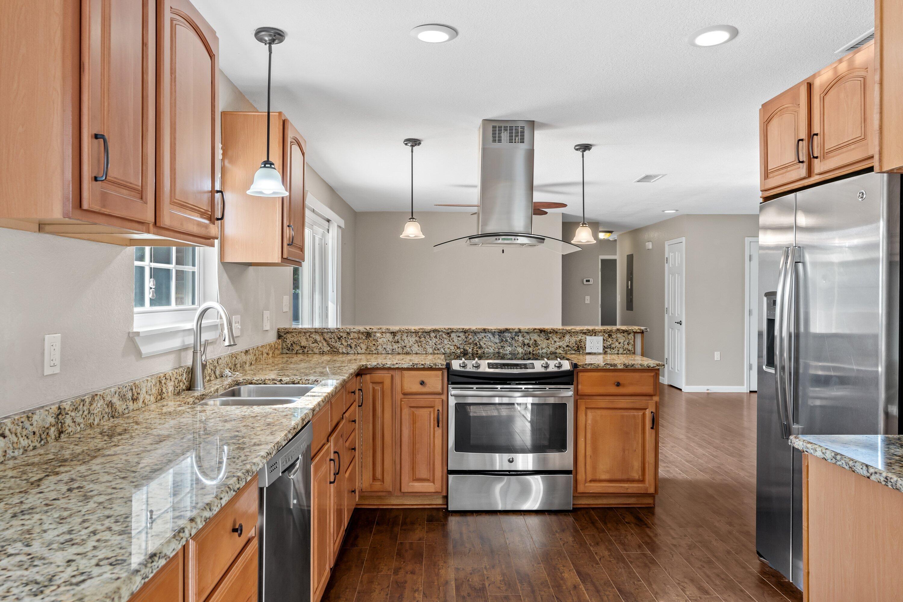 PINEDALE - Residential