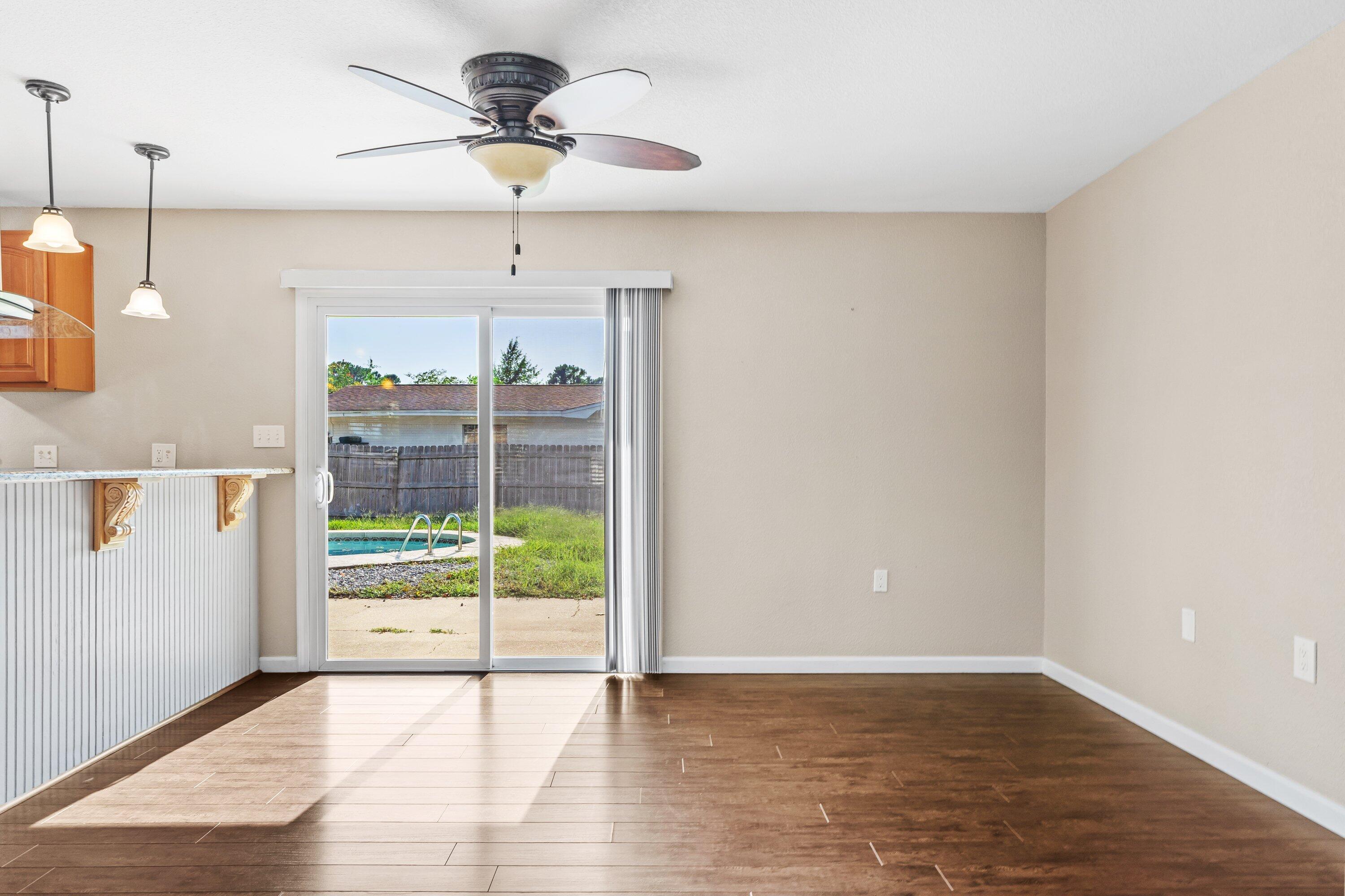 PINEDALE - Residential