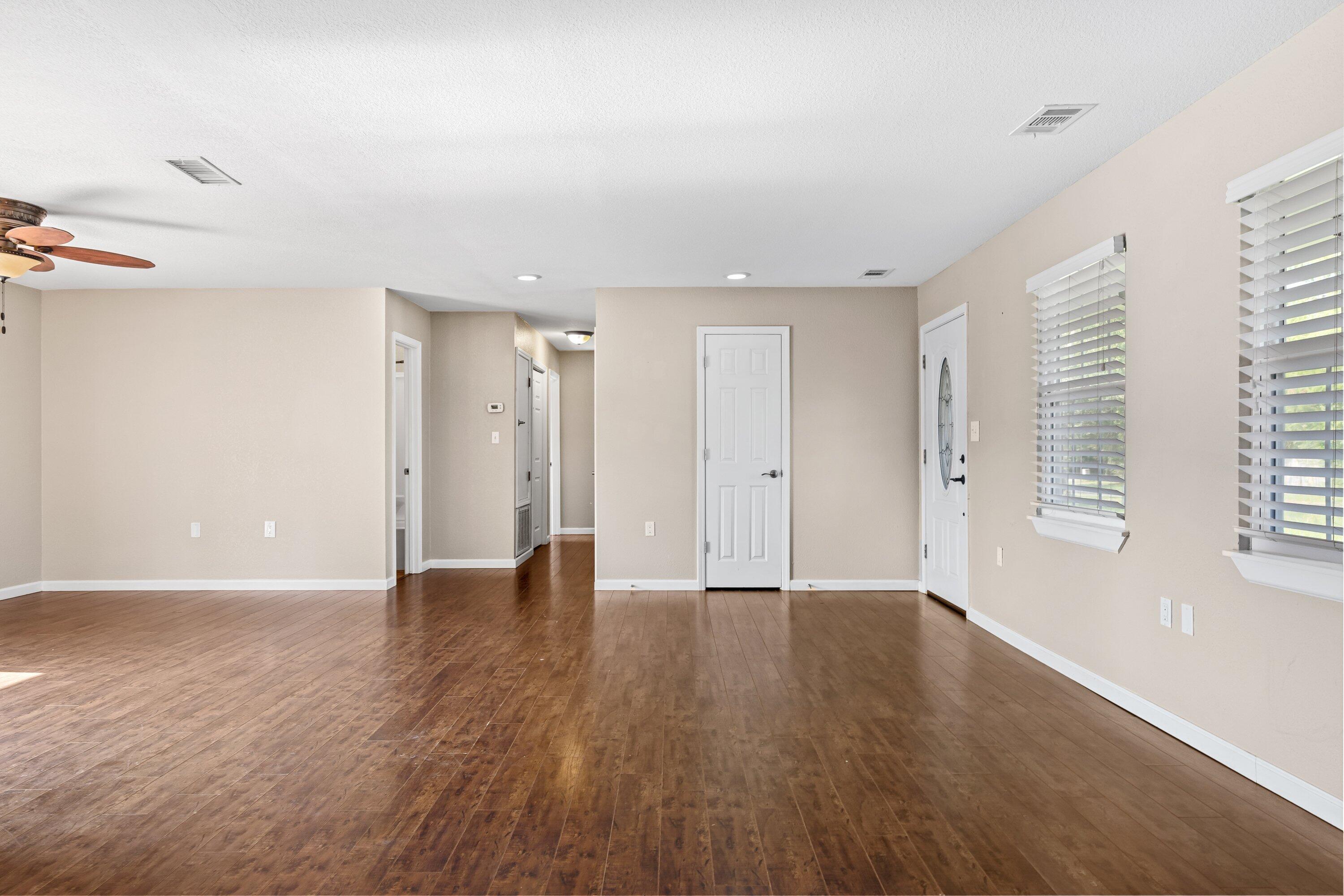 PINEDALE - Residential