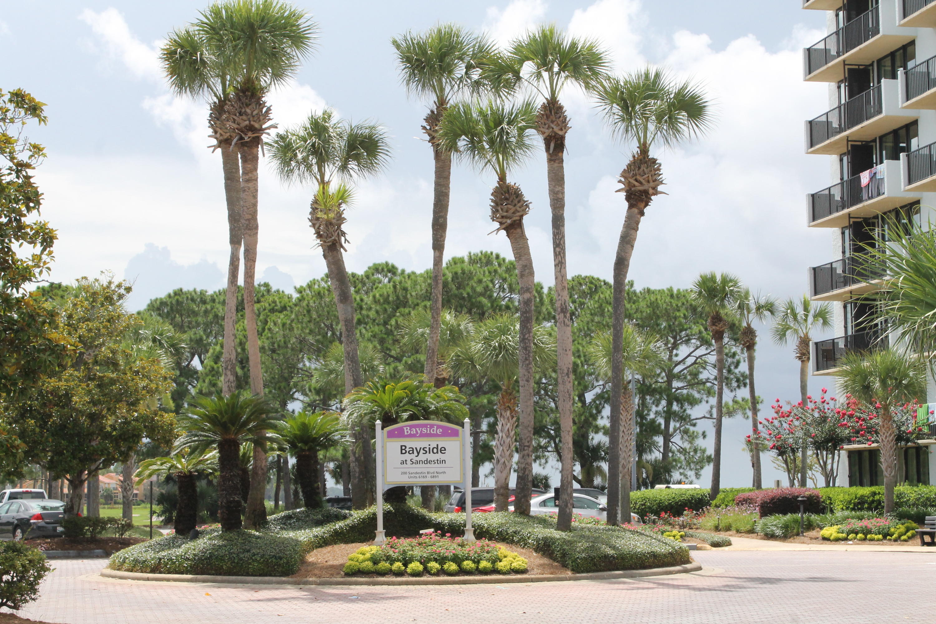 BAYSIDE CONDO SANDESTIN - Residential