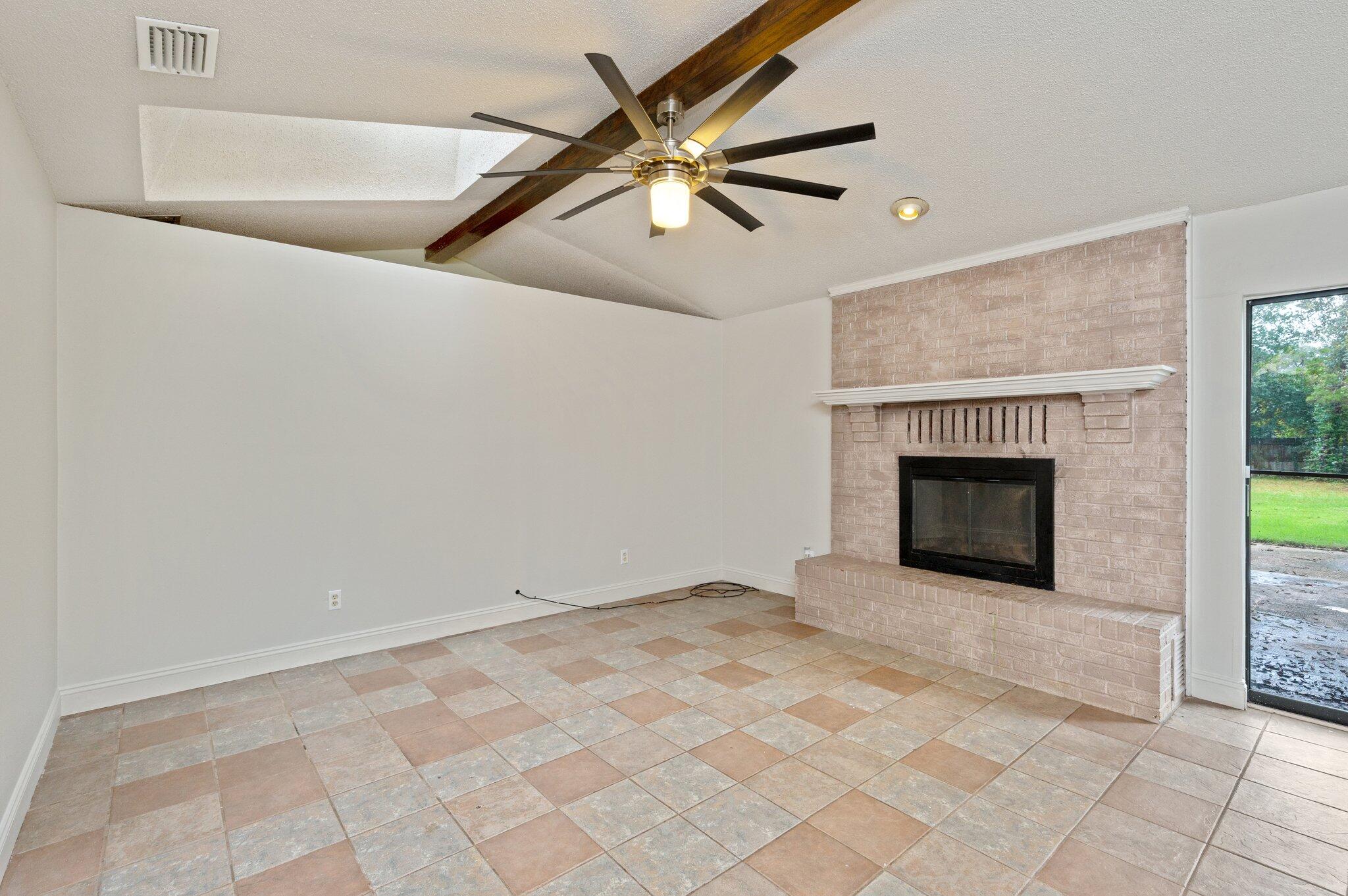 WOODLANDS PH 4 - Residential