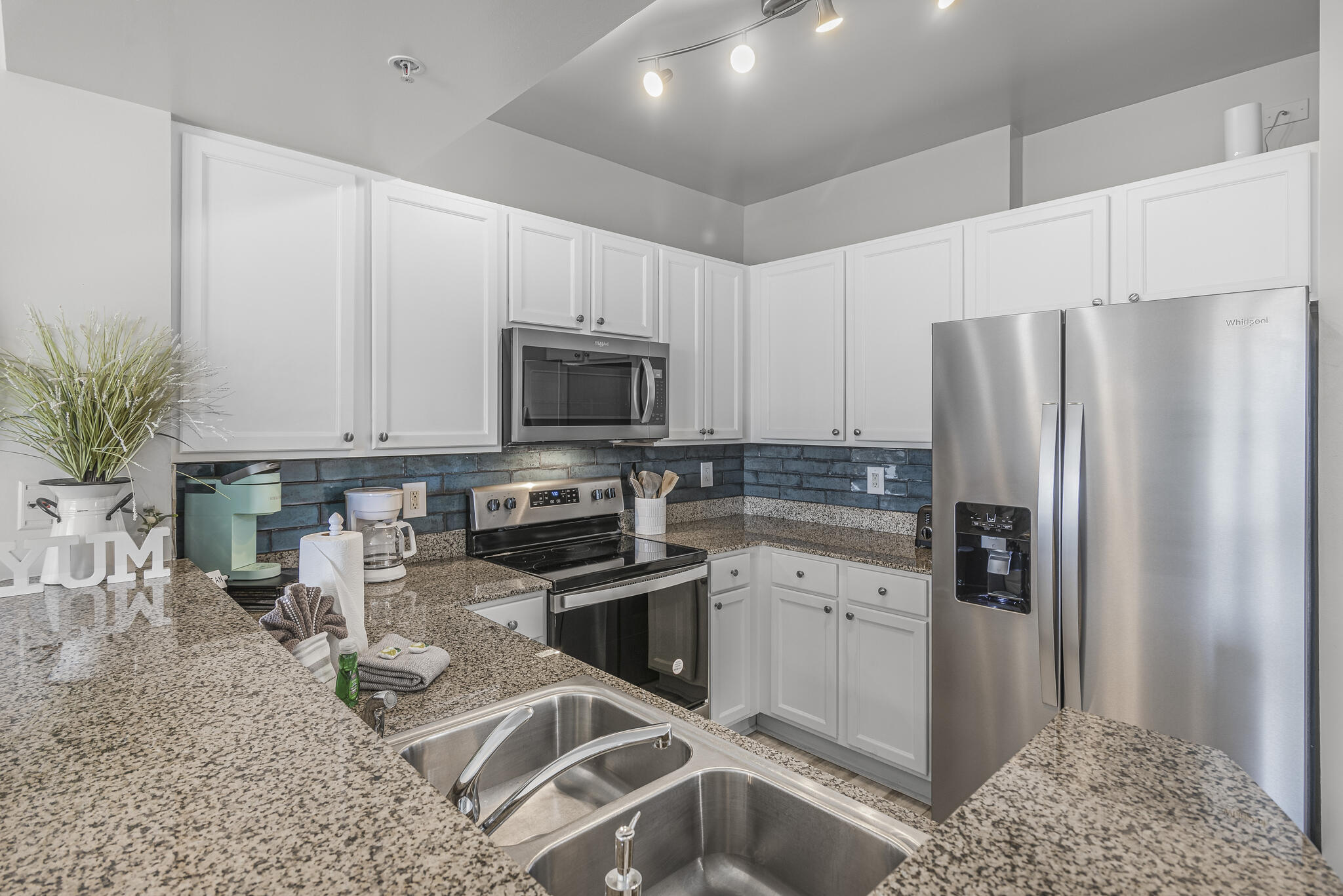 THE PALMS OF DESTIN - Residential