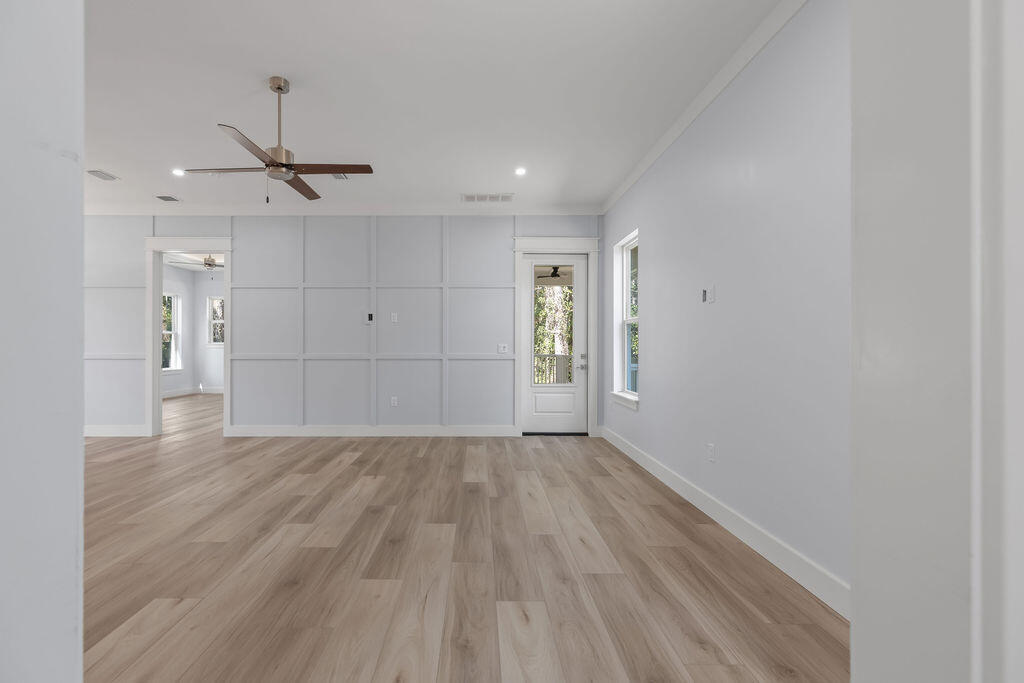 HIDDEN GROVE - Residential