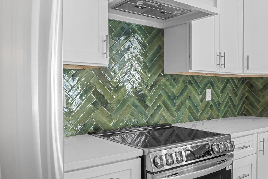 HIDDEN GROVE - Residential