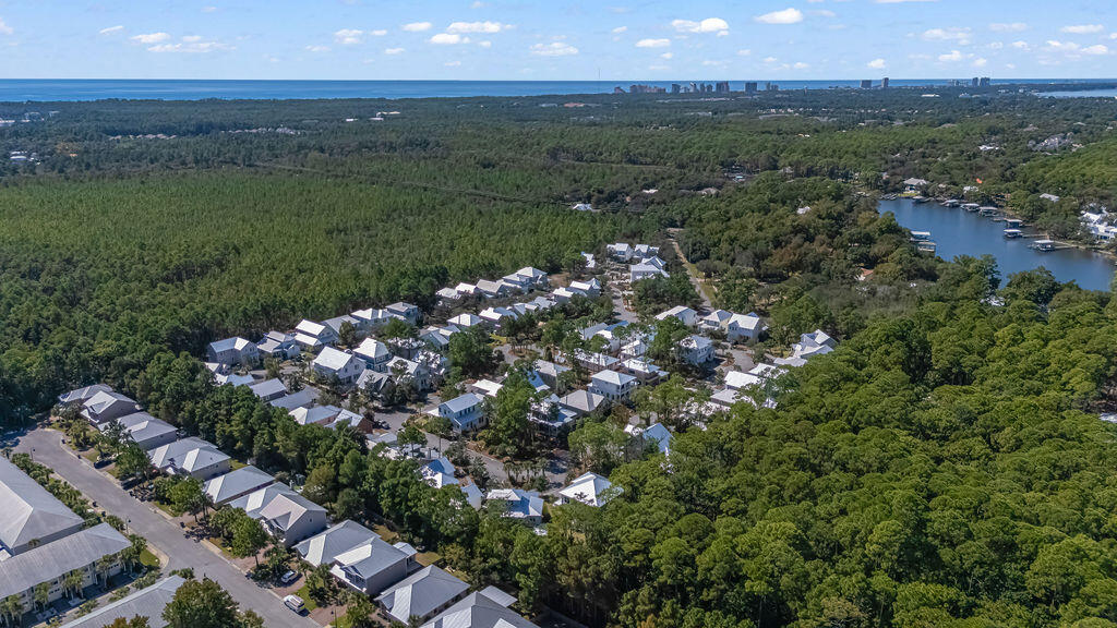 HIDDEN GROVE - Residential