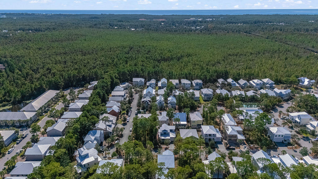 HIDDEN GROVE - Residential