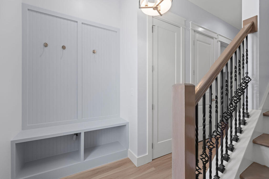 HIDDEN GROVE - Residential