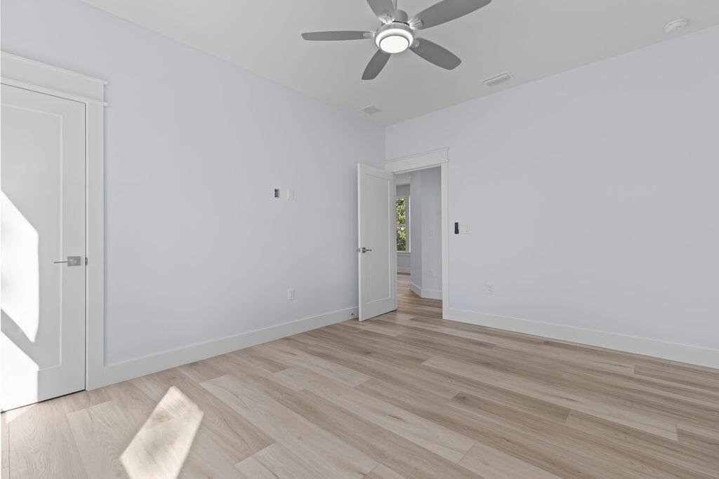 HIDDEN GROVE - Residential