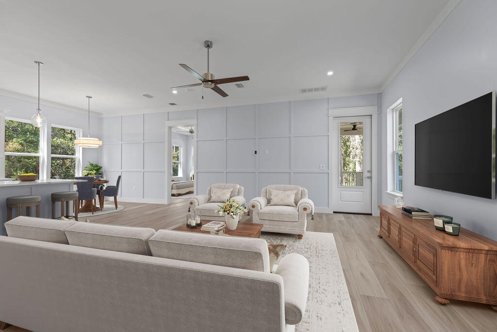 HIDDEN GROVE - Residential