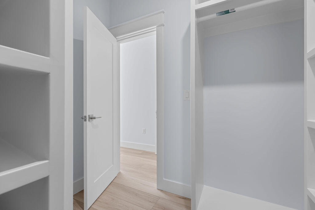 HIDDEN GROVE - Residential