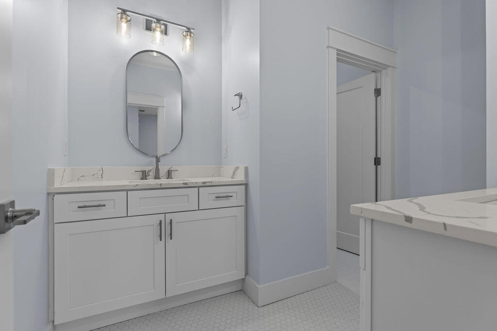 HIDDEN GROVE - Residential