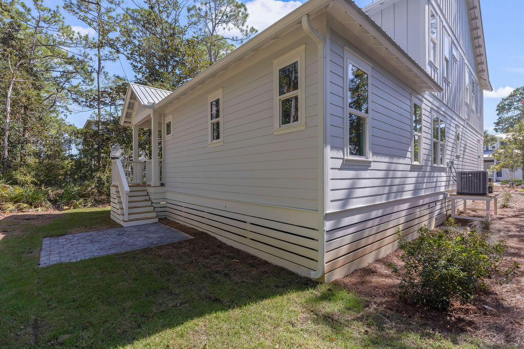 HIDDEN GROVE - Residential