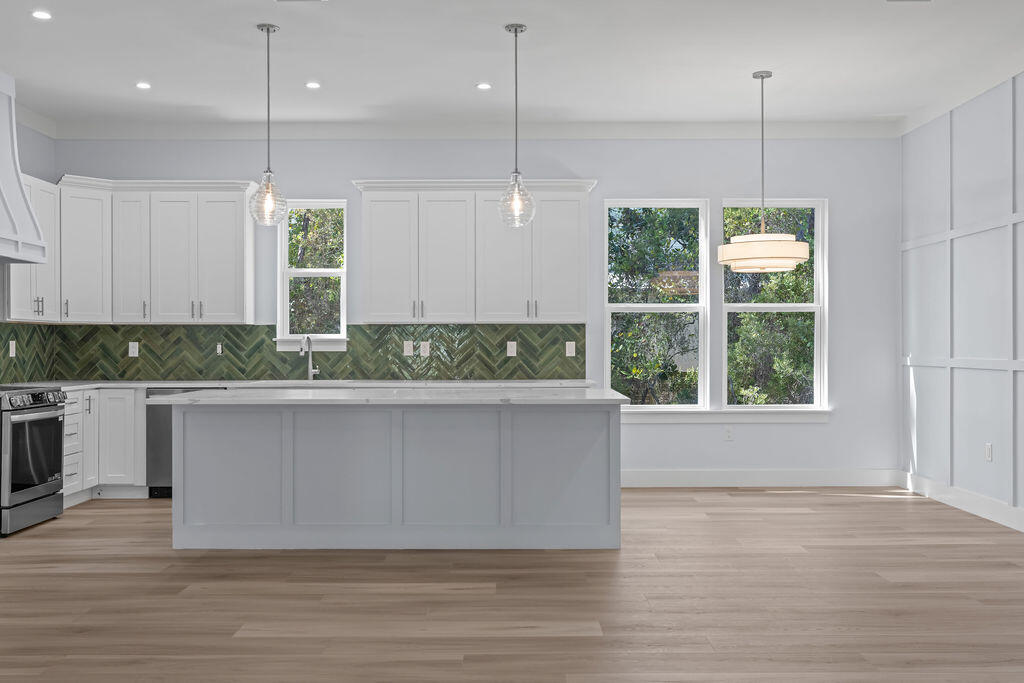 HIDDEN GROVE - Residential