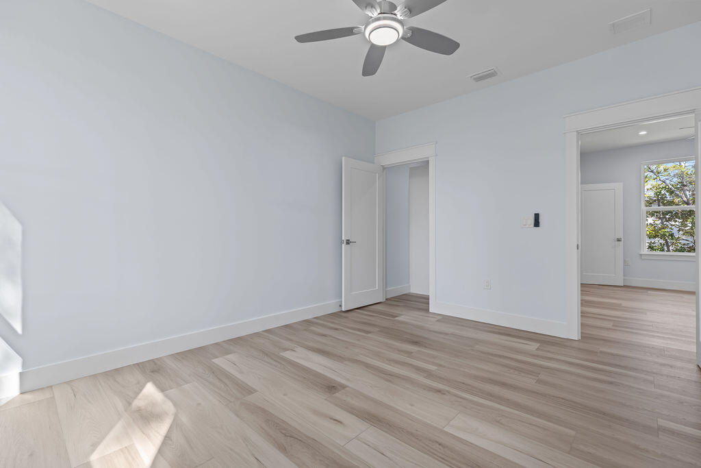 HIDDEN GROVE - Residential