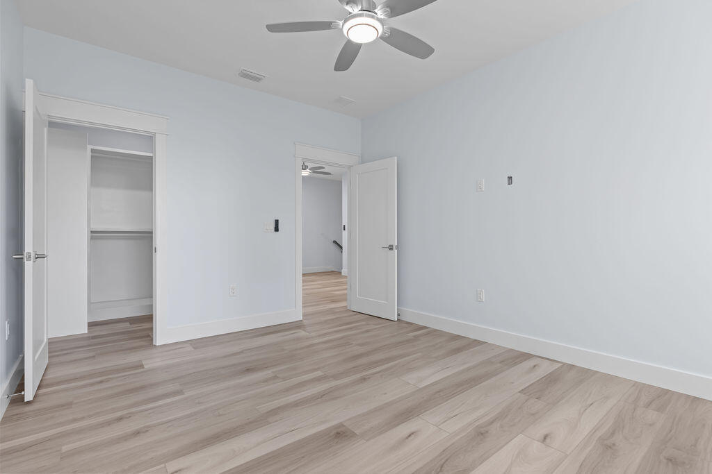 HIDDEN GROVE - Residential