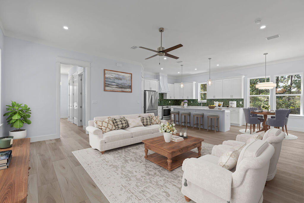 HIDDEN GROVE - Residential