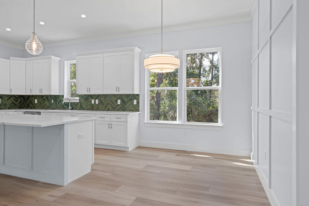 HIDDEN GROVE - Residential