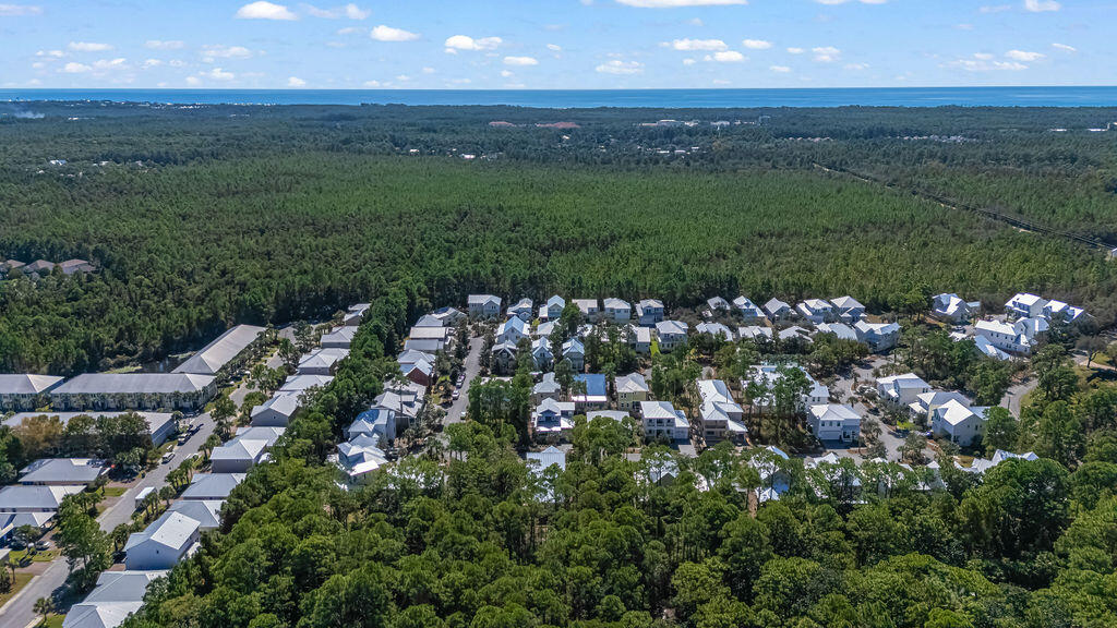 HIDDEN GROVE - Residential