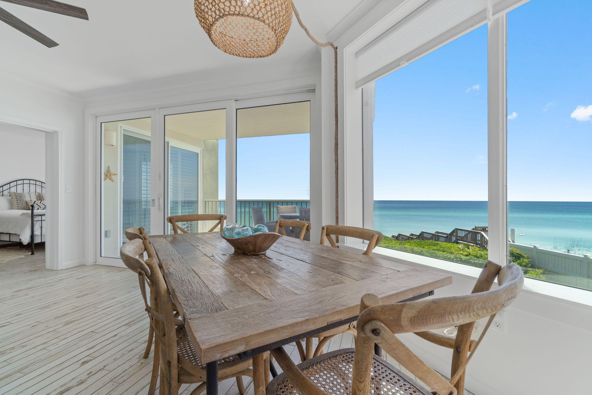 TRANQUILLITY ON THE BEACH - Residential