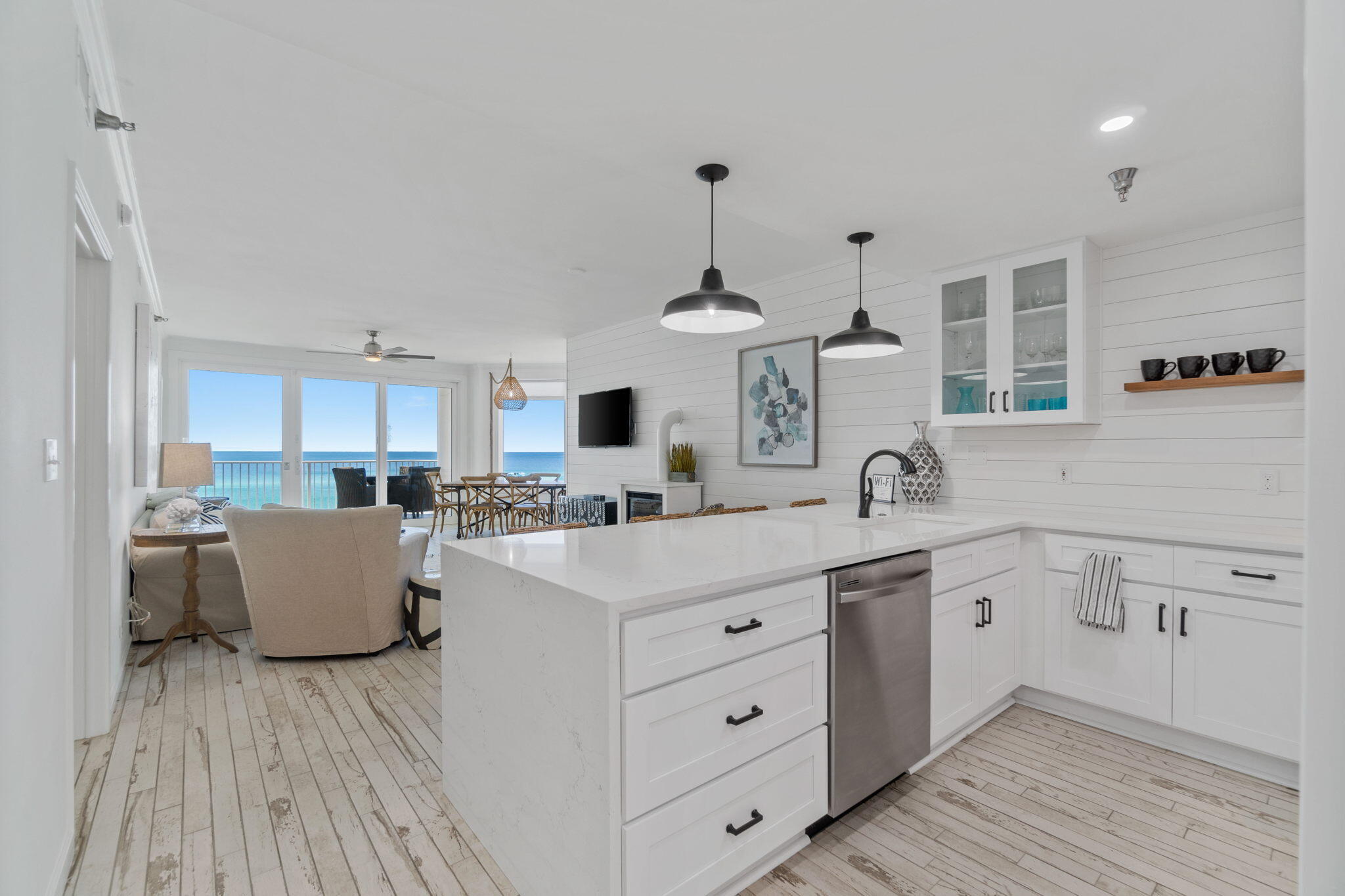 TRANQUILLITY ON THE BEACH - Residential