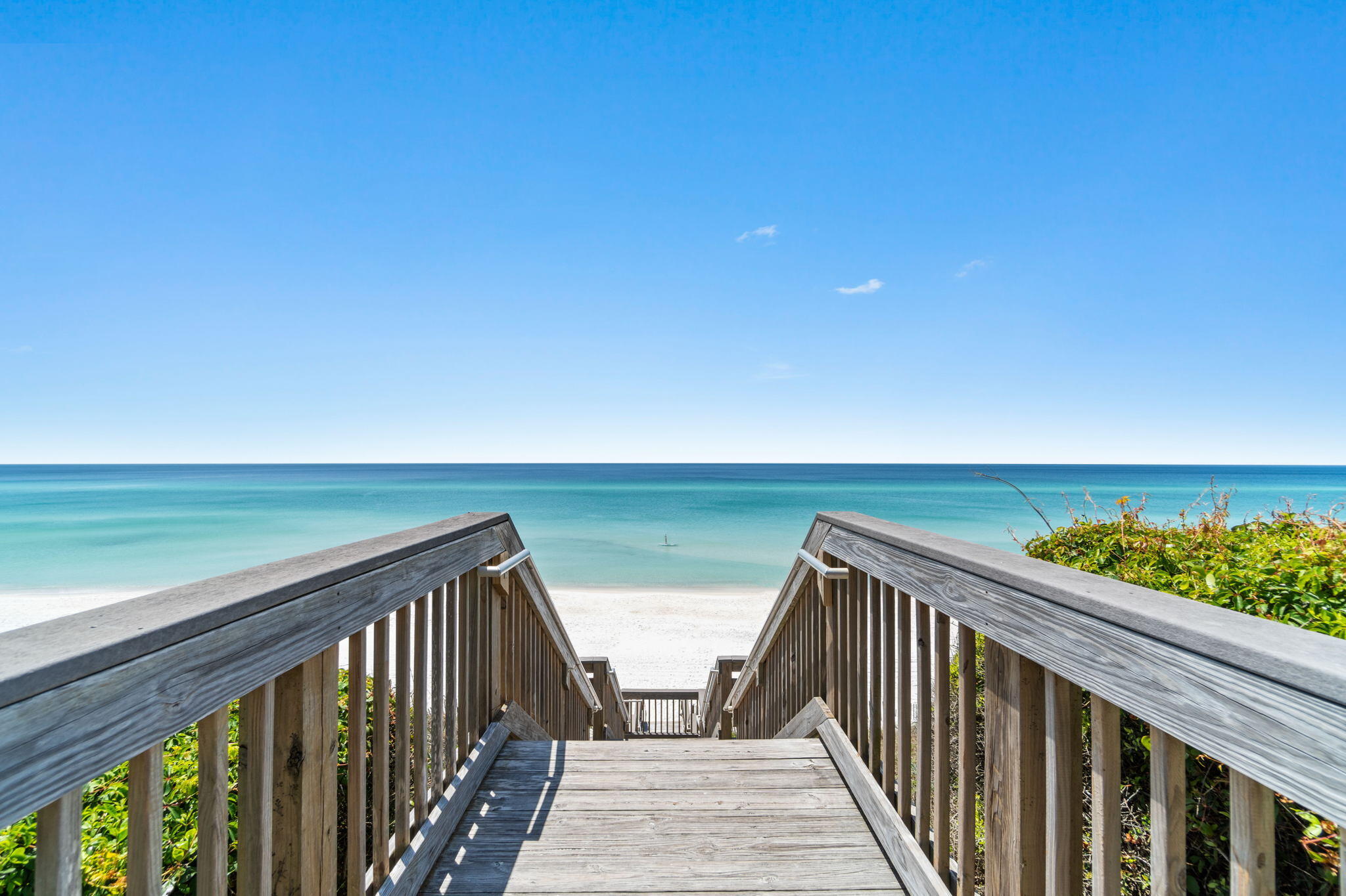 TRANQUILLITY ON THE BEACH - Residential