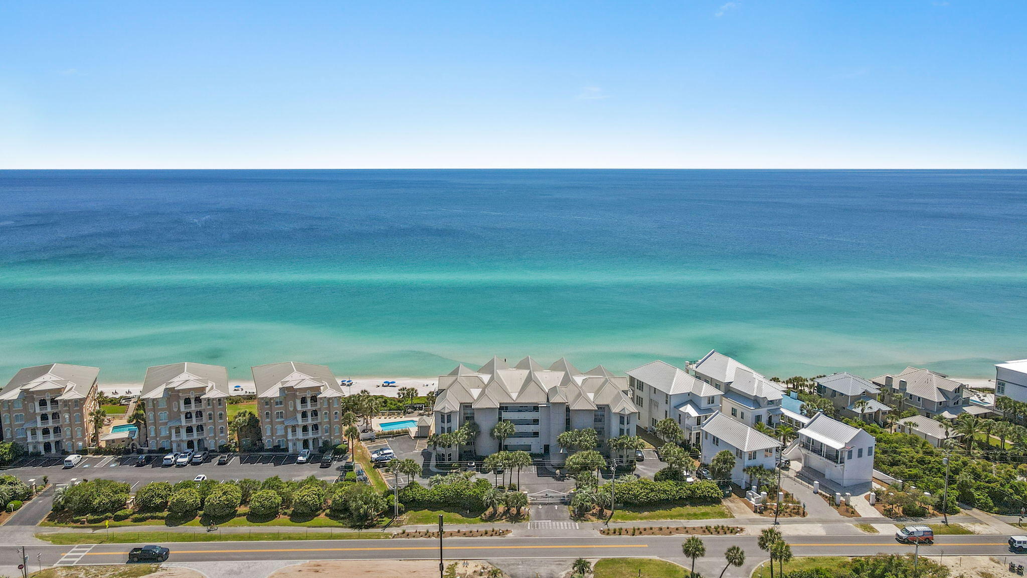 TRANQUILLITY ON THE BEACH - Residential