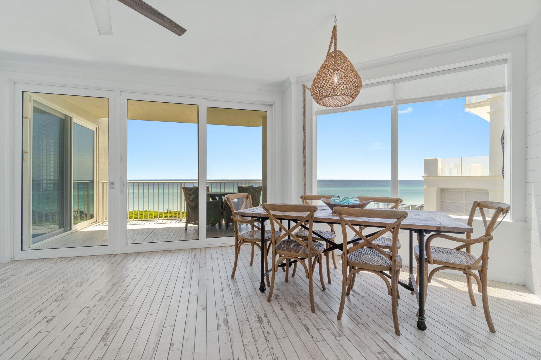 TRANQUILLITY ON THE BEACH - Residential