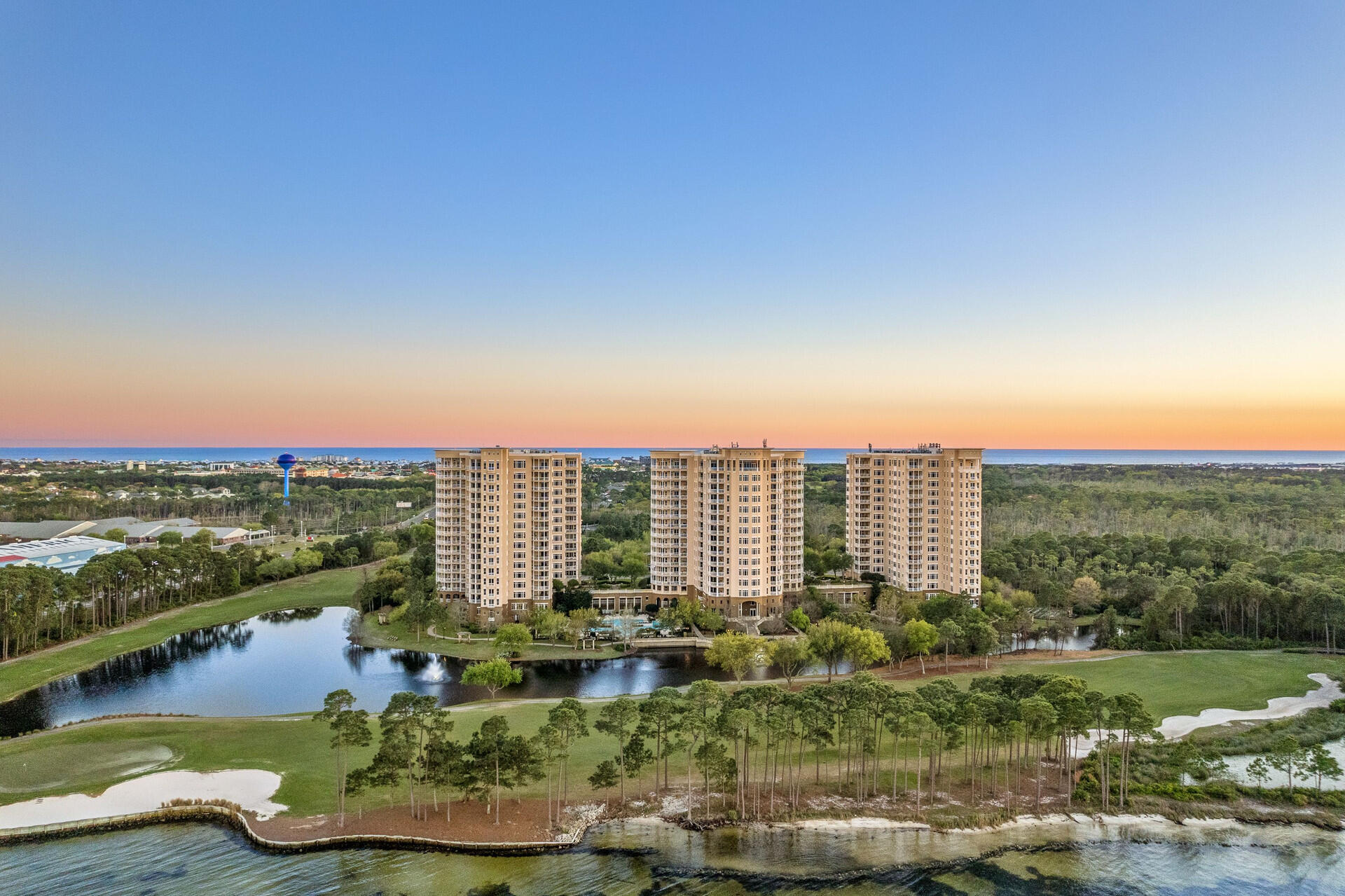 ONE WATER PLACE - Residential