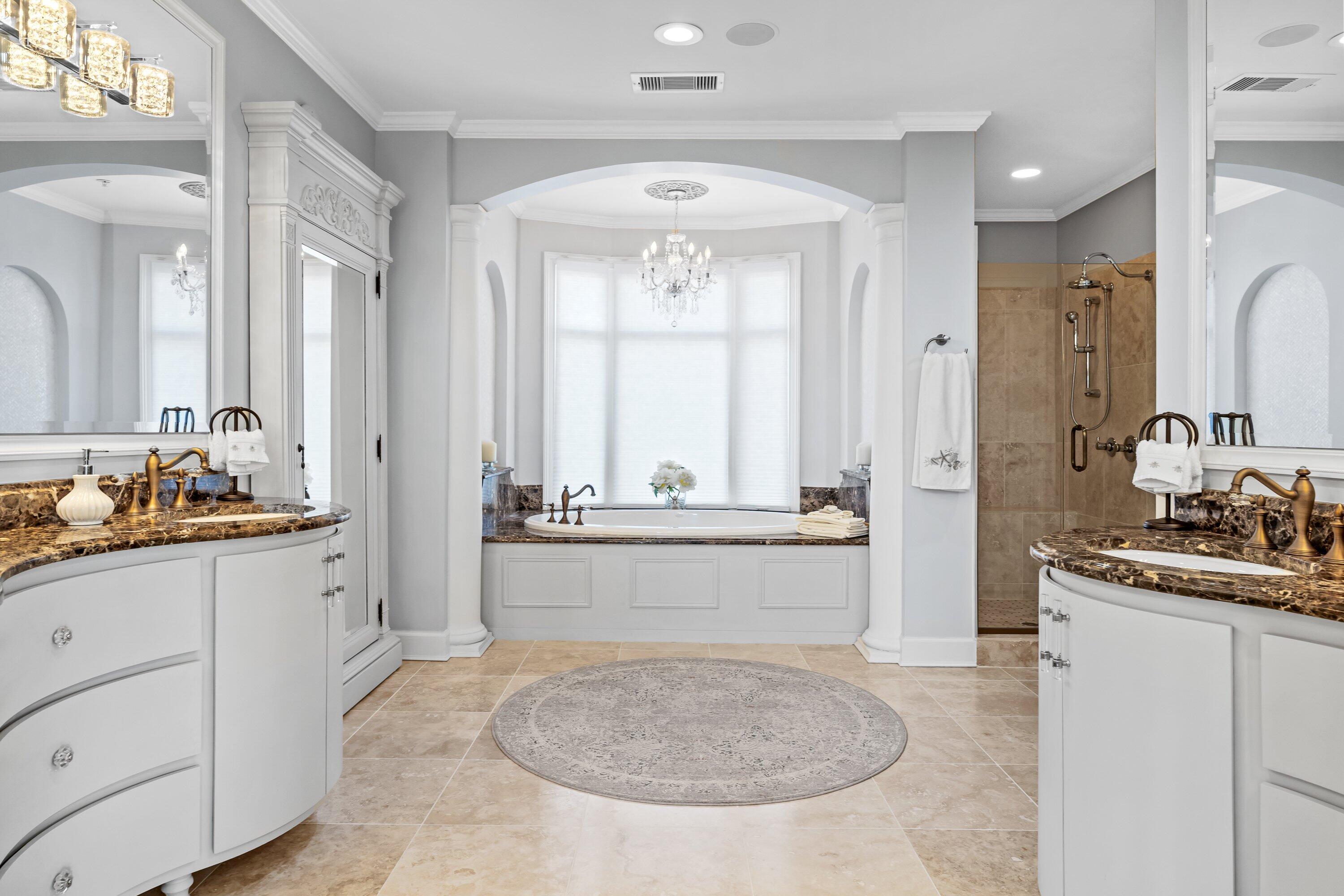 ONE WATER PLACE - Residential