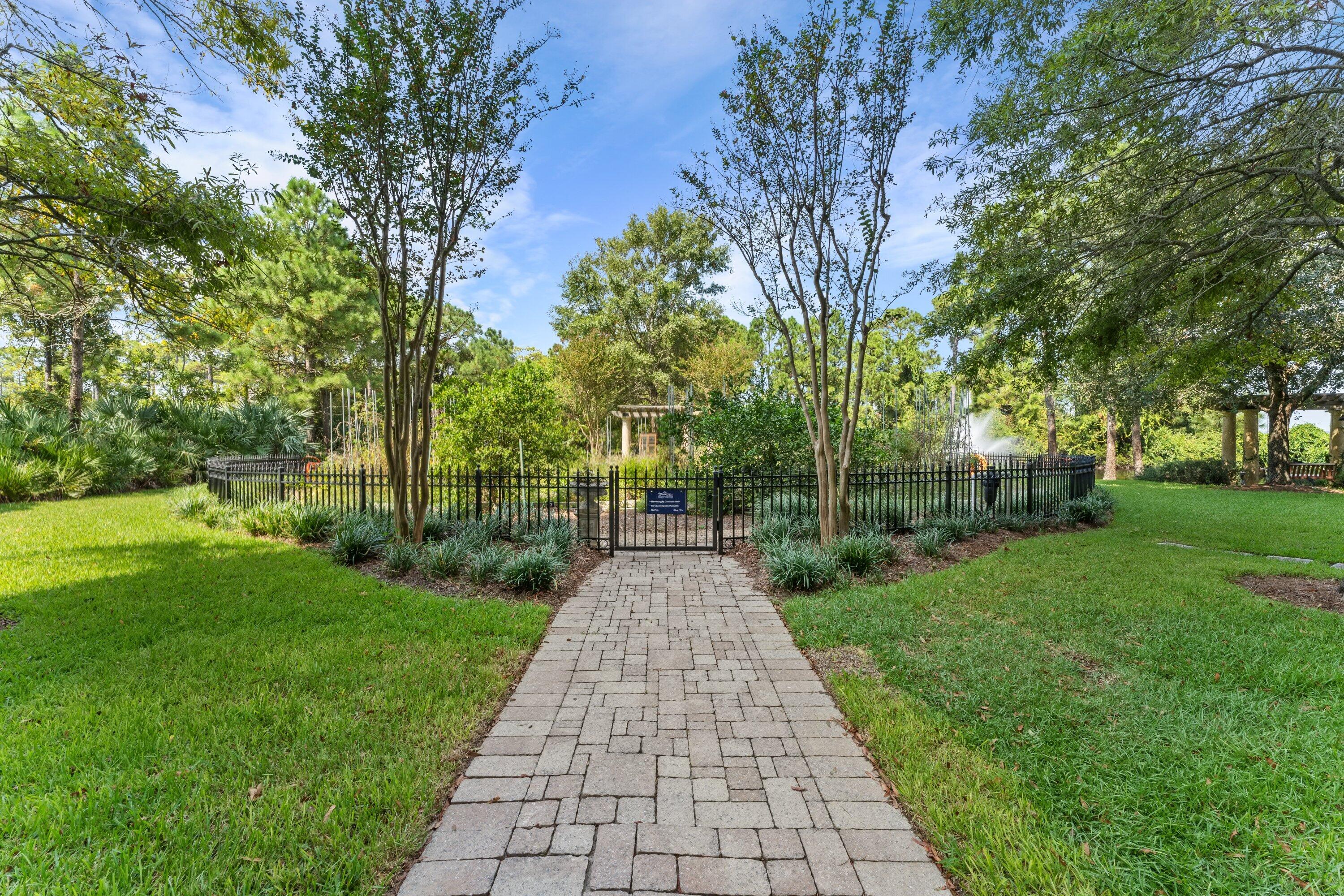 ONE WATER PLACE - Residential