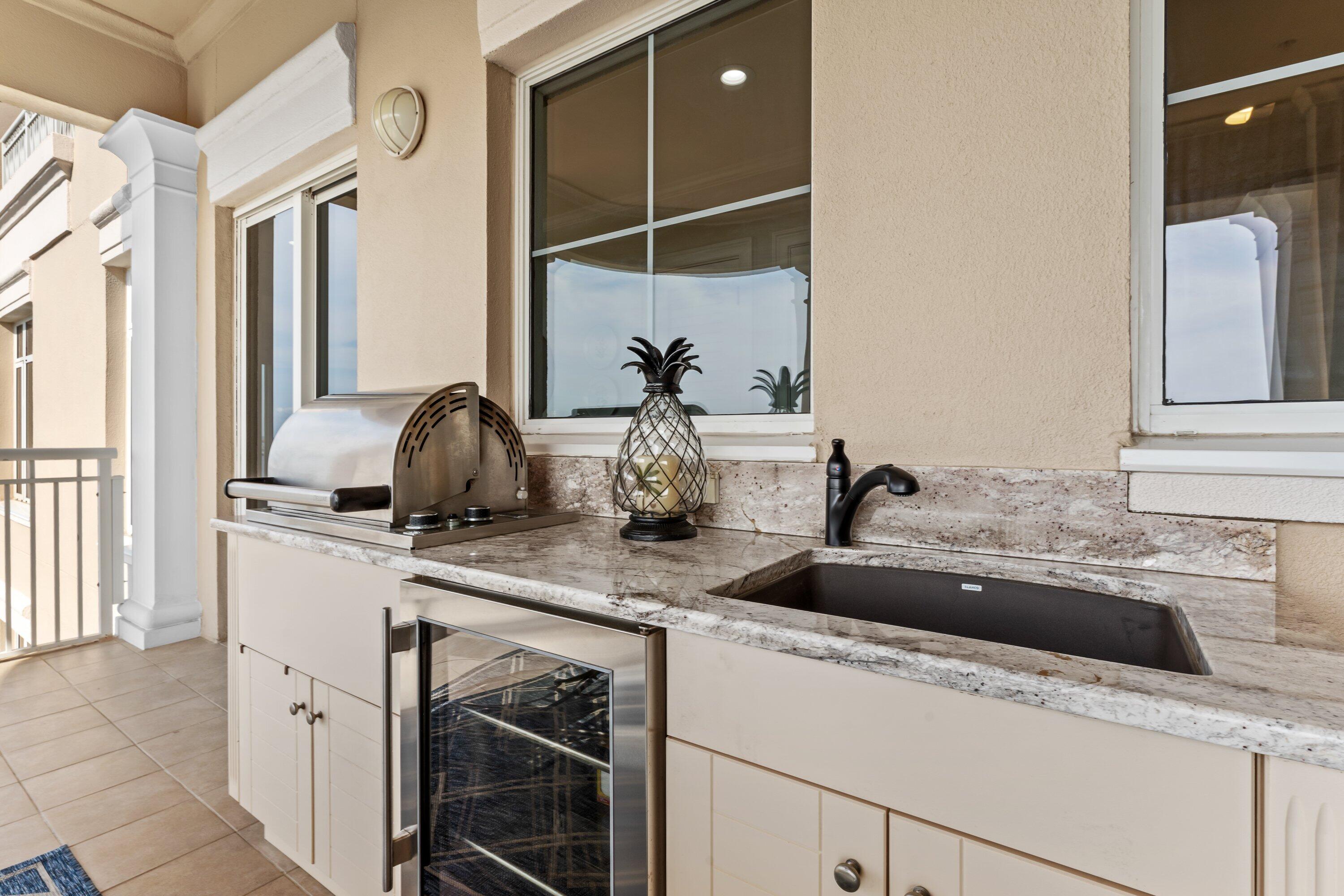 ONE WATER PLACE - Residential