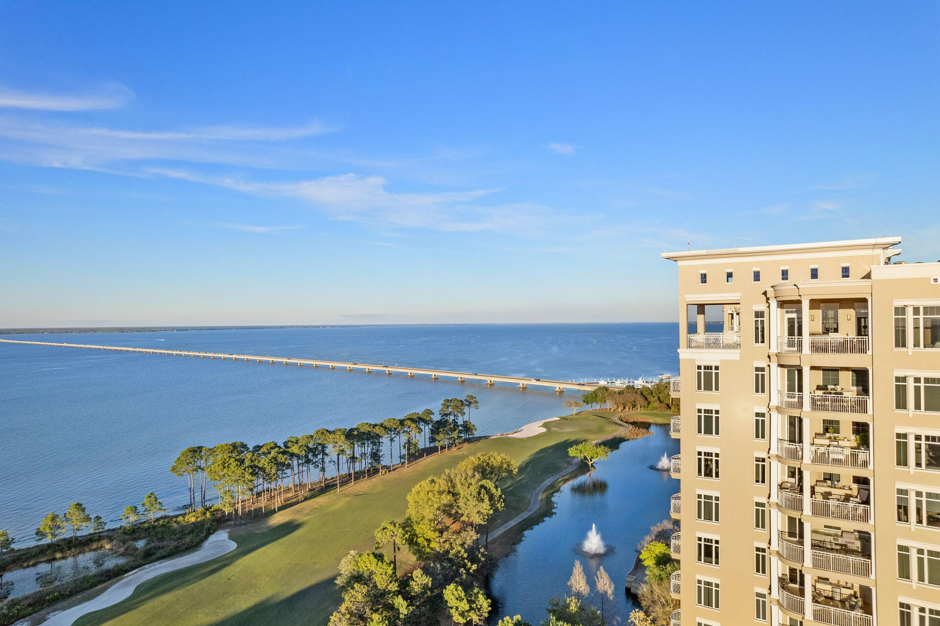 ONE WATER PLACE - Residential