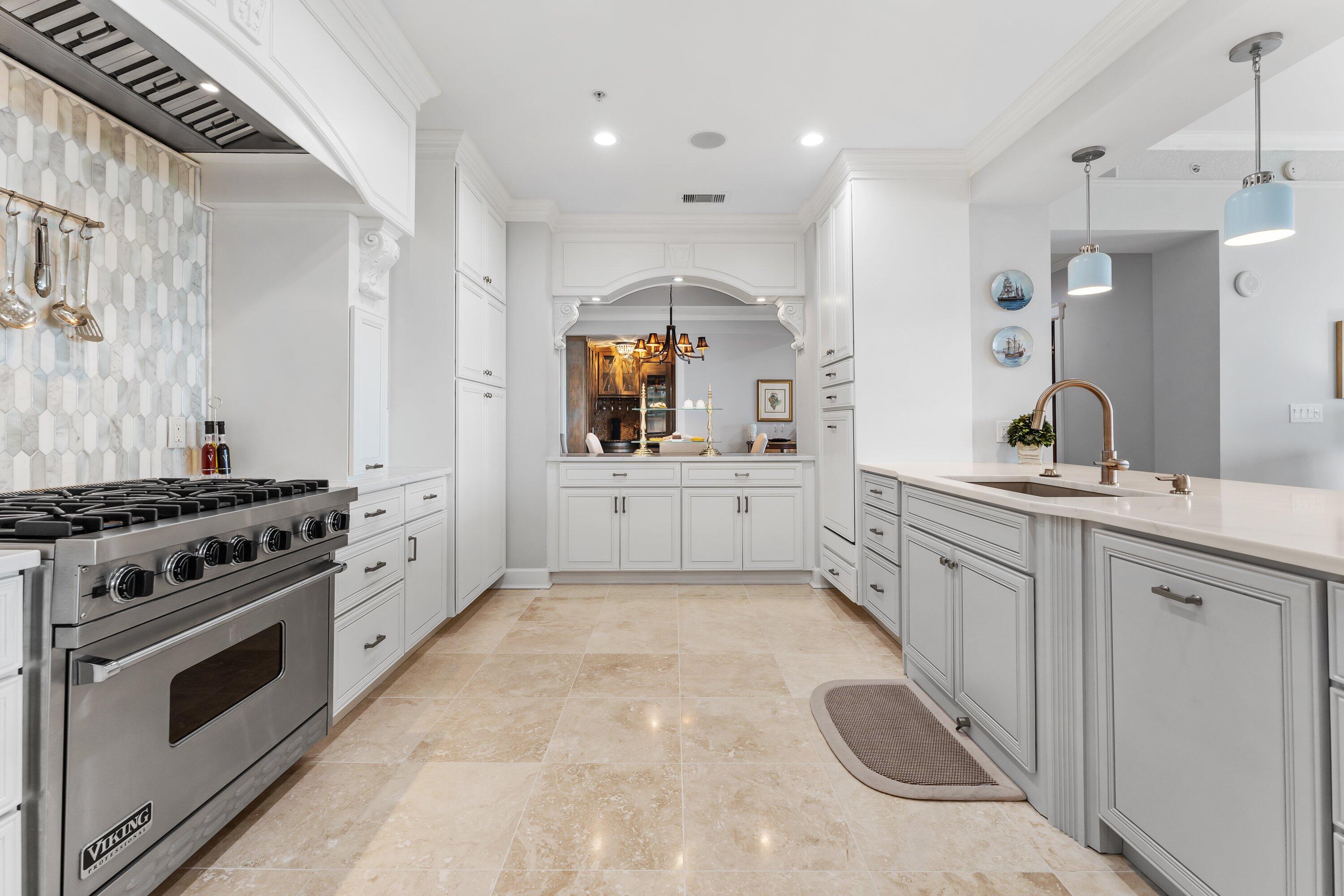 ONE WATER PLACE - Residential