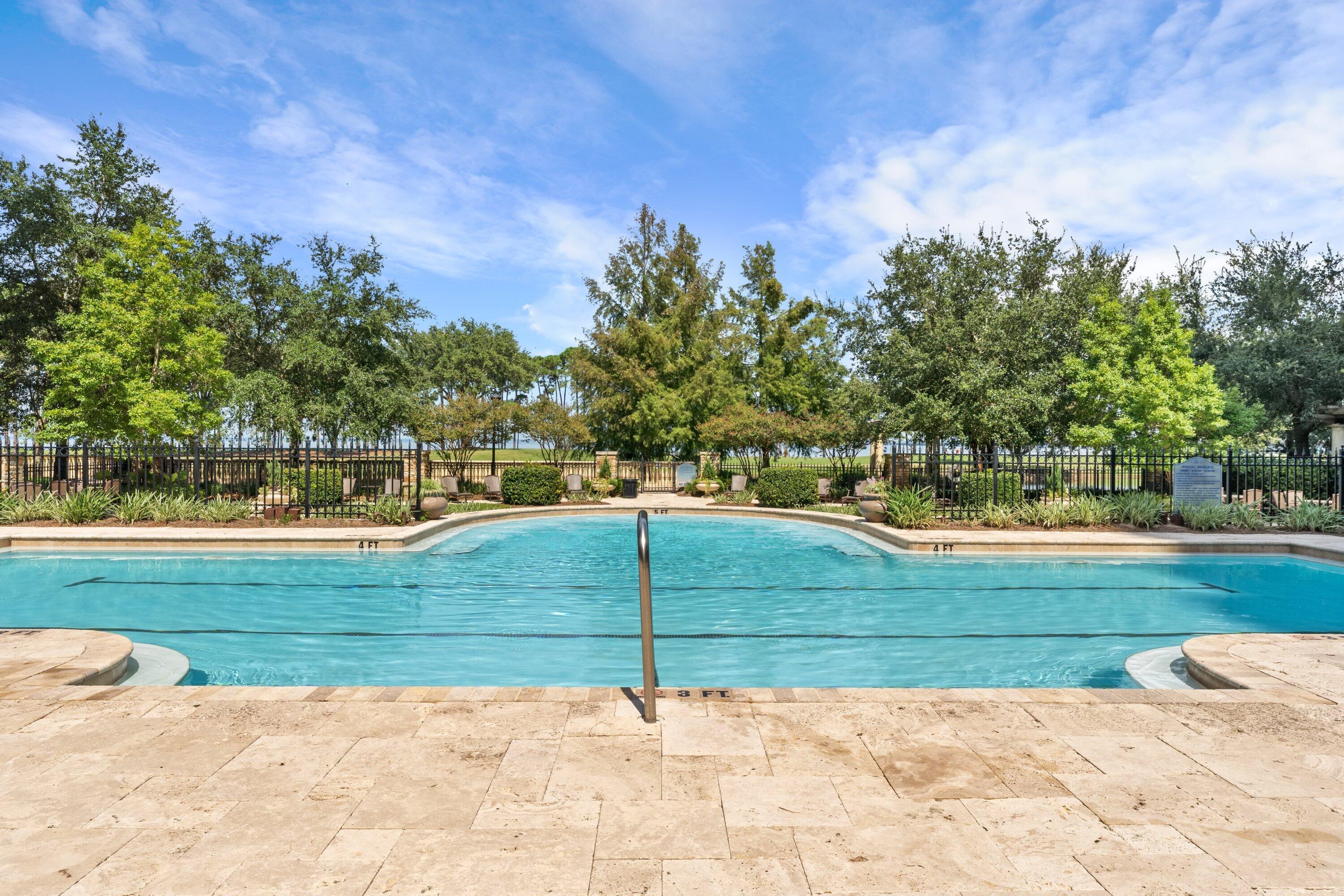 ONE WATER PLACE - Residential