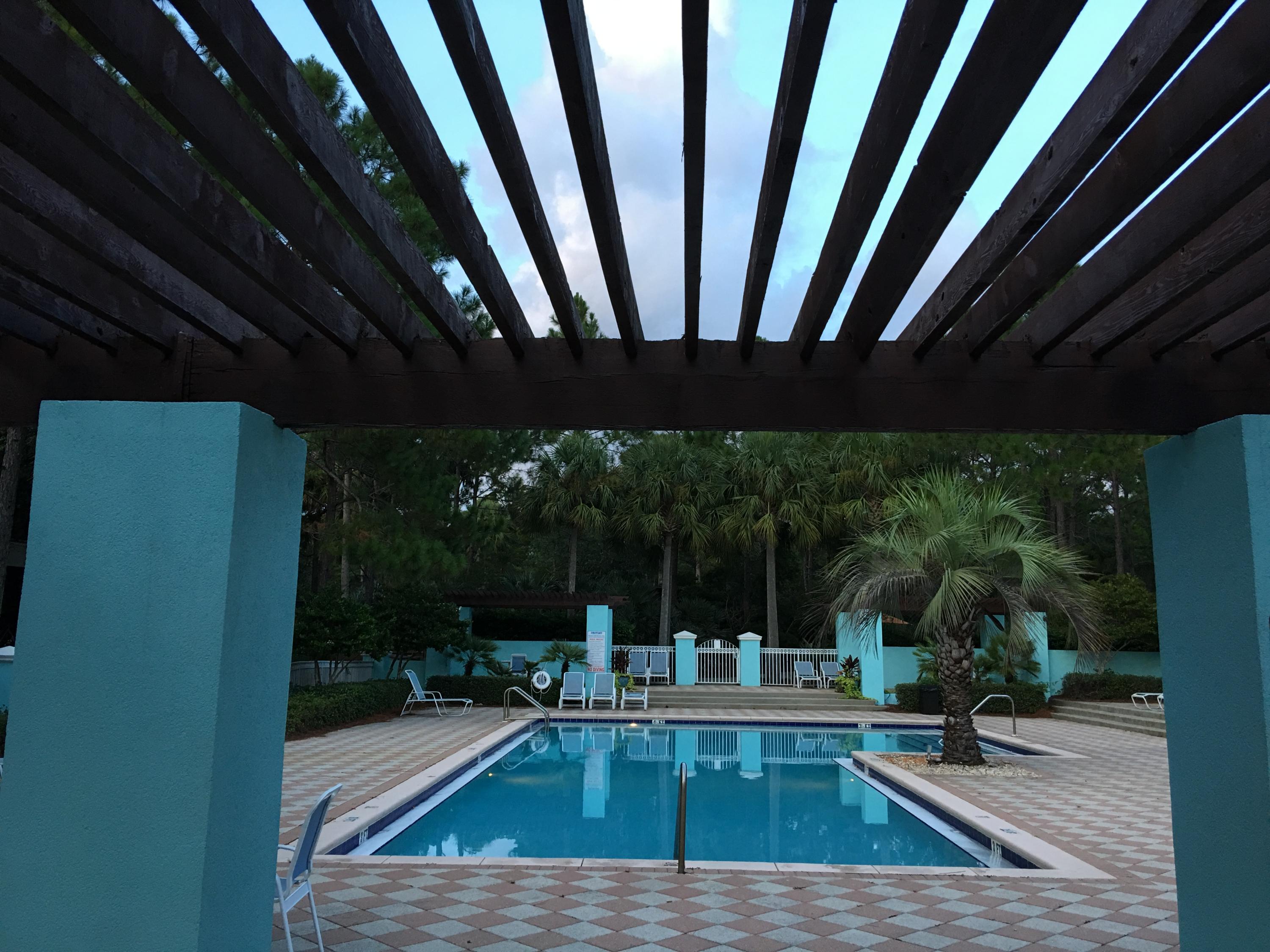 INN AT GULF PLACE - Residential