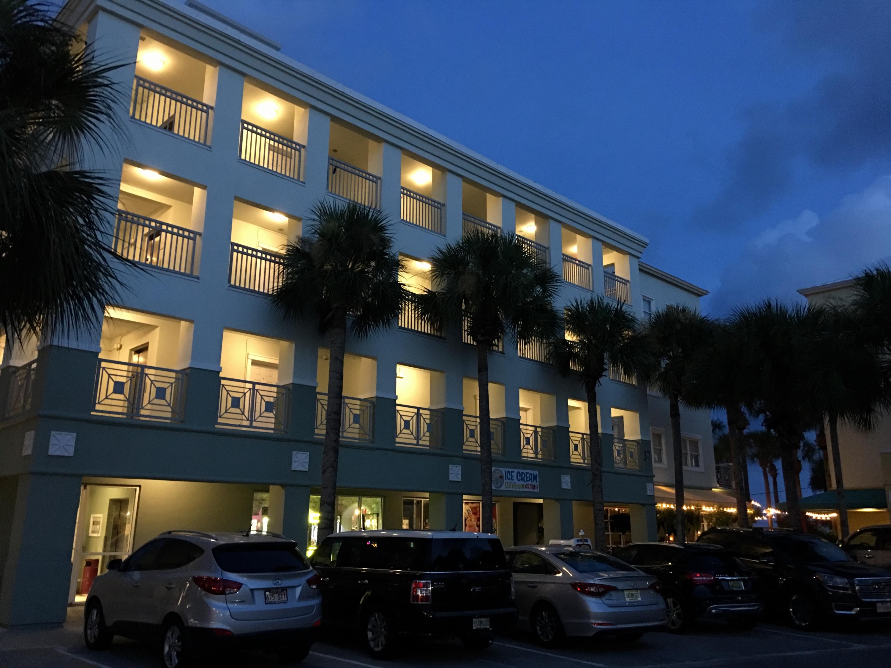 INN AT GULF PLACE - Residential