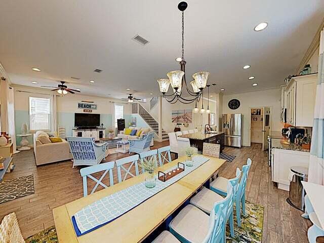 CRYSTAL BEACH - Residential