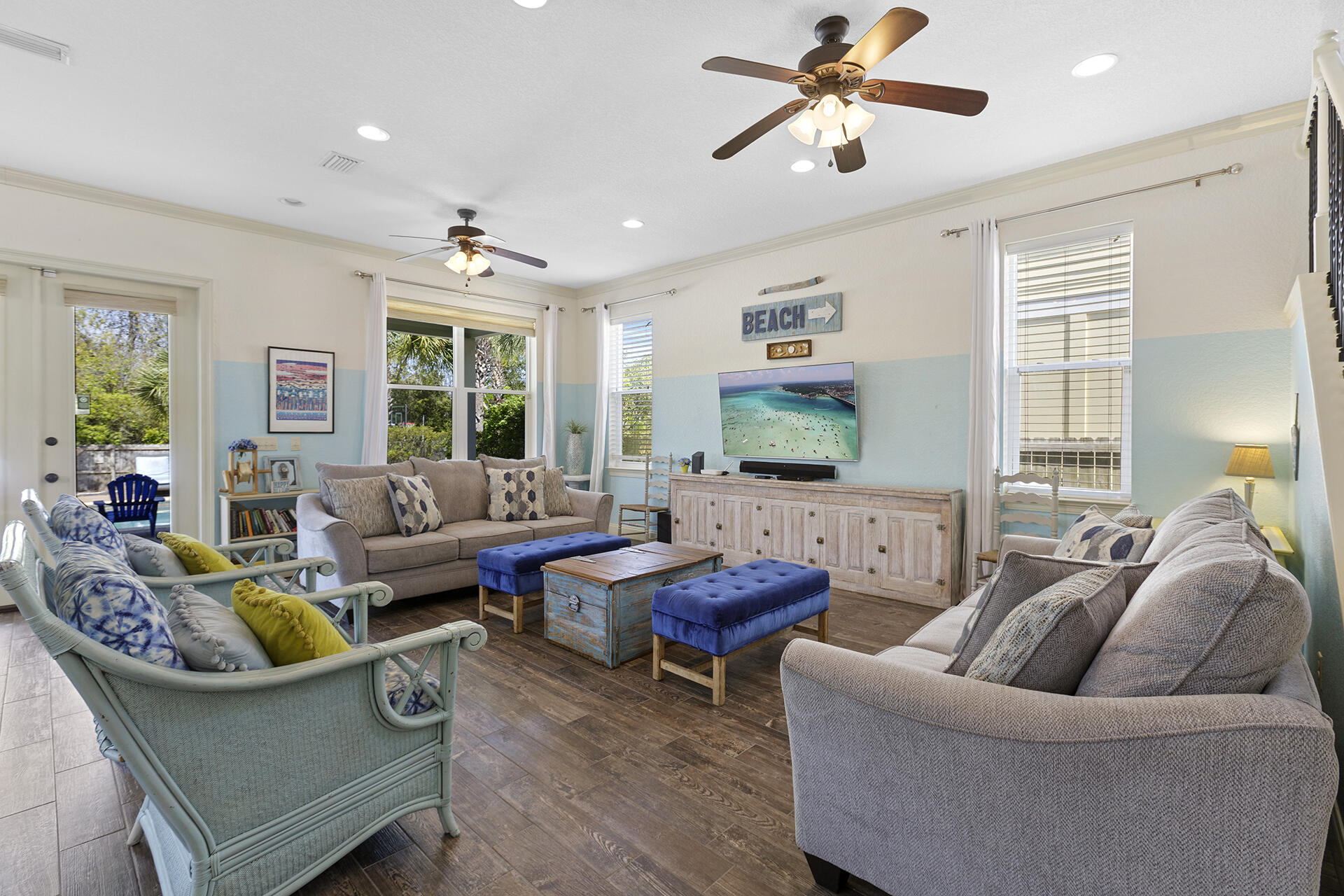 CRYSTAL BEACH - Residential