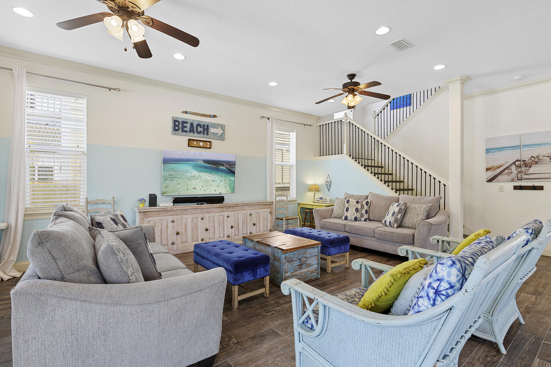 CRYSTAL BEACH - Residential