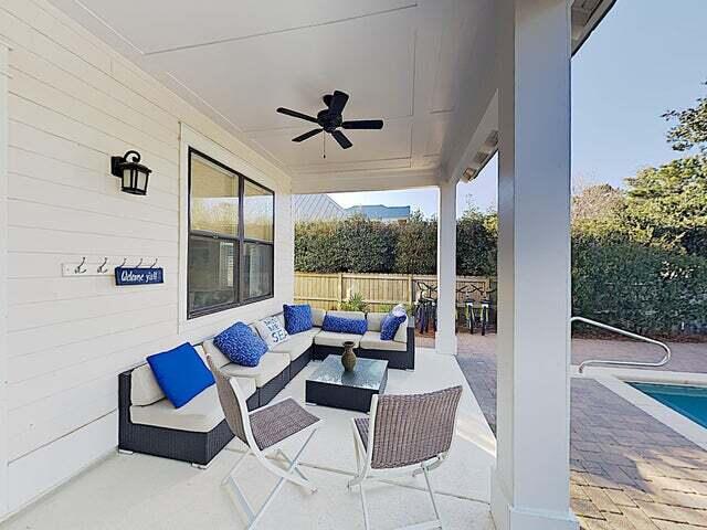 CRYSTAL BEACH - Residential