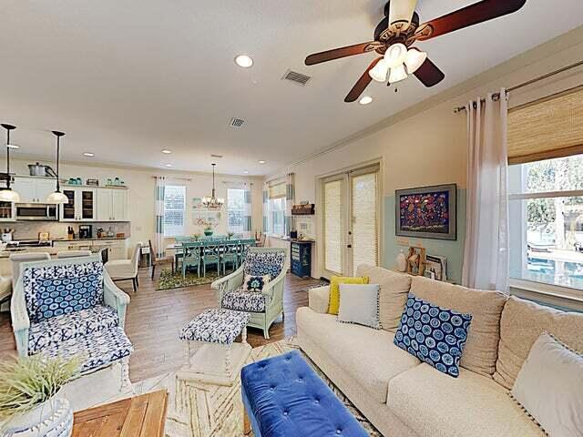 CRYSTAL BEACH - Residential