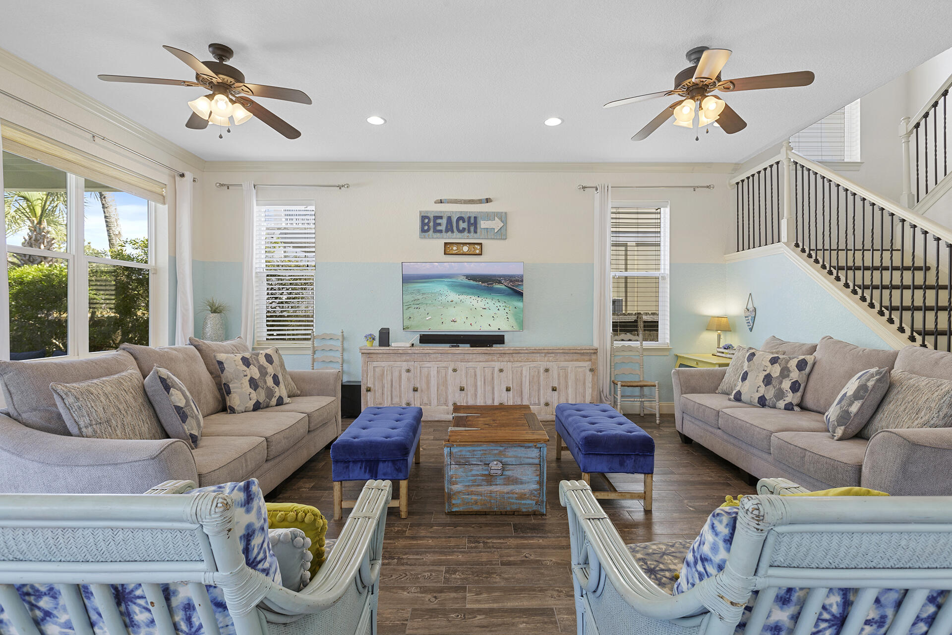 CRYSTAL BEACH - Residential